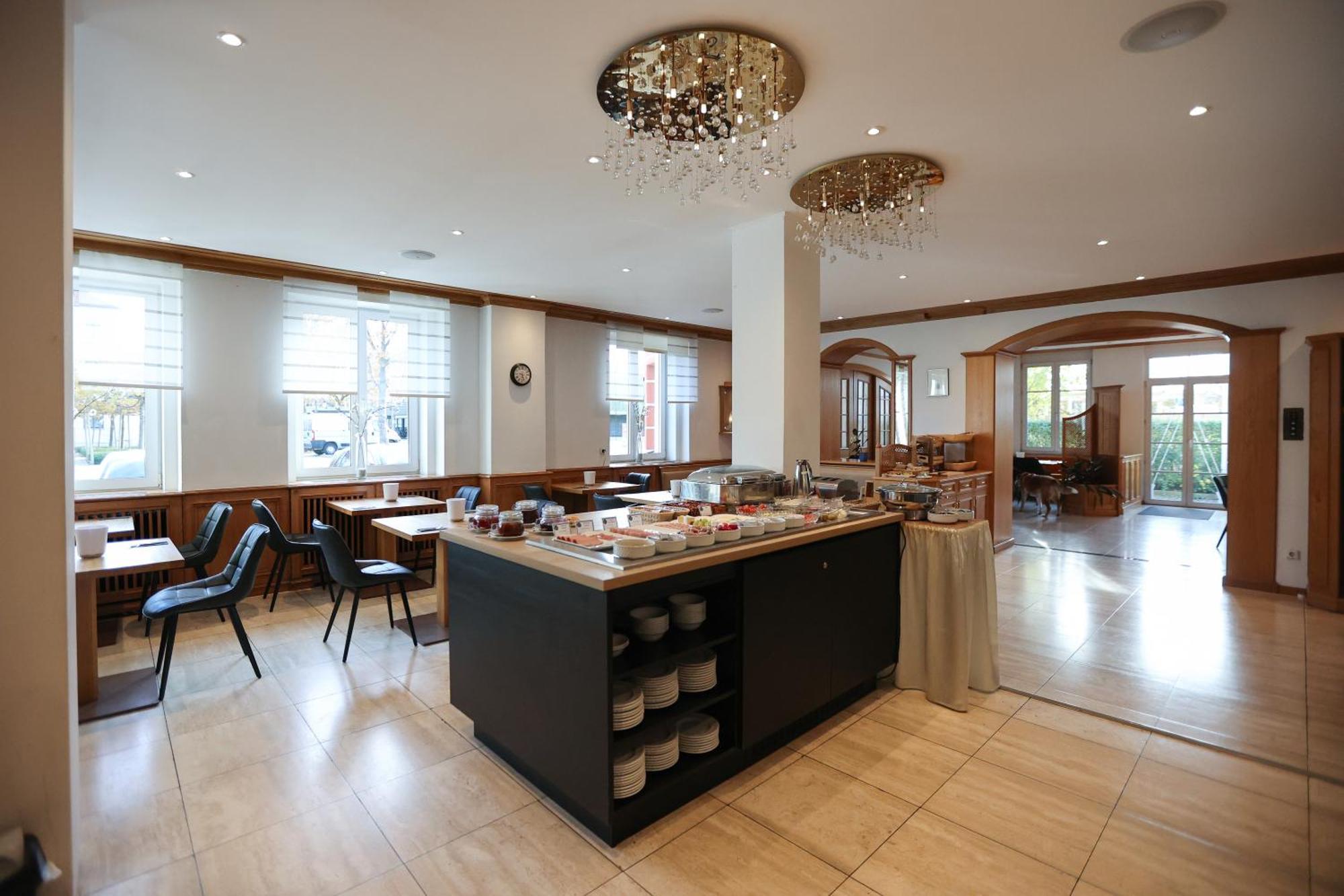 Arthotel Ana Flair Nördlingen Extérieur photo