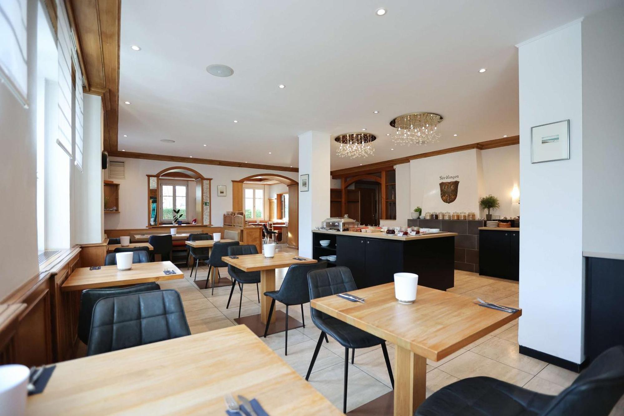 Arthotel Ana Flair Nördlingen Extérieur photo